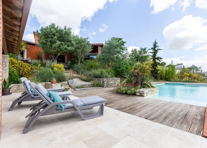 La Du Moulin Villa *