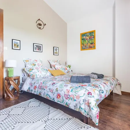 Willa La Du Moulin *